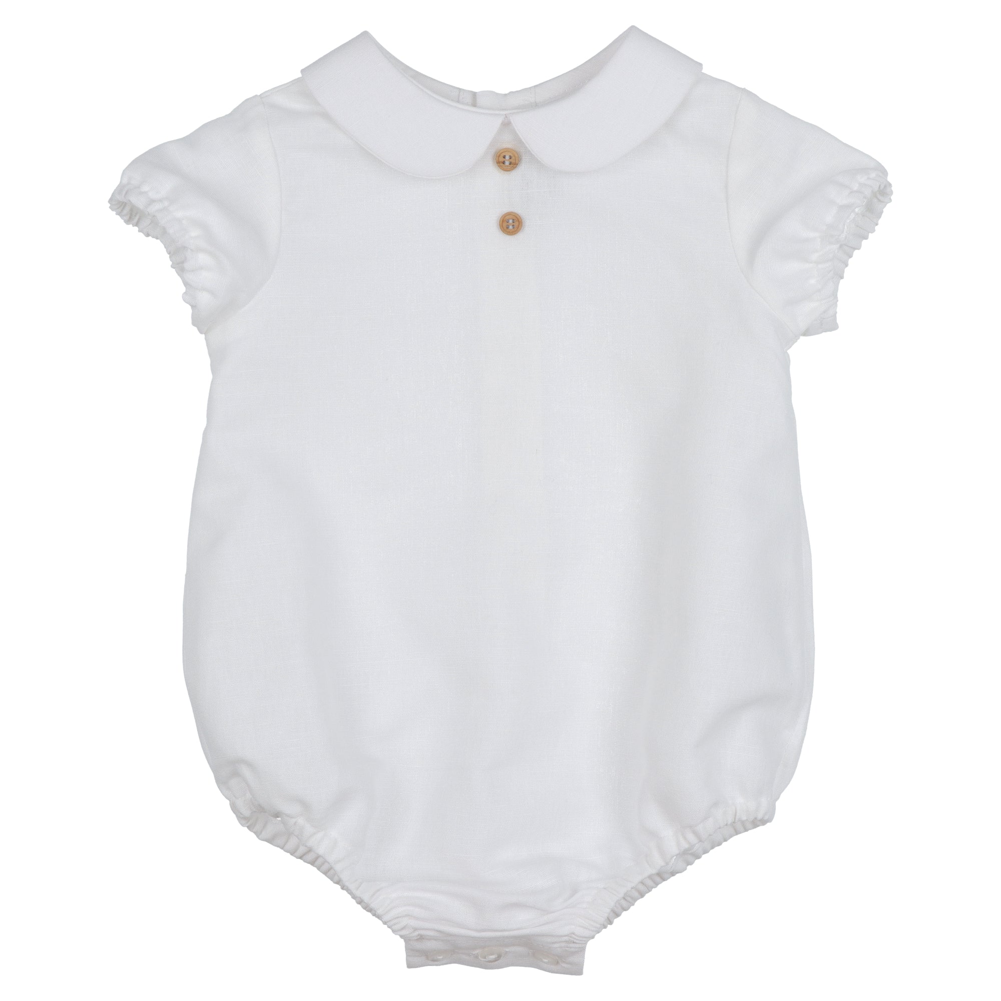pantalone-corto-in-lino-e-body-bianco-in-lino