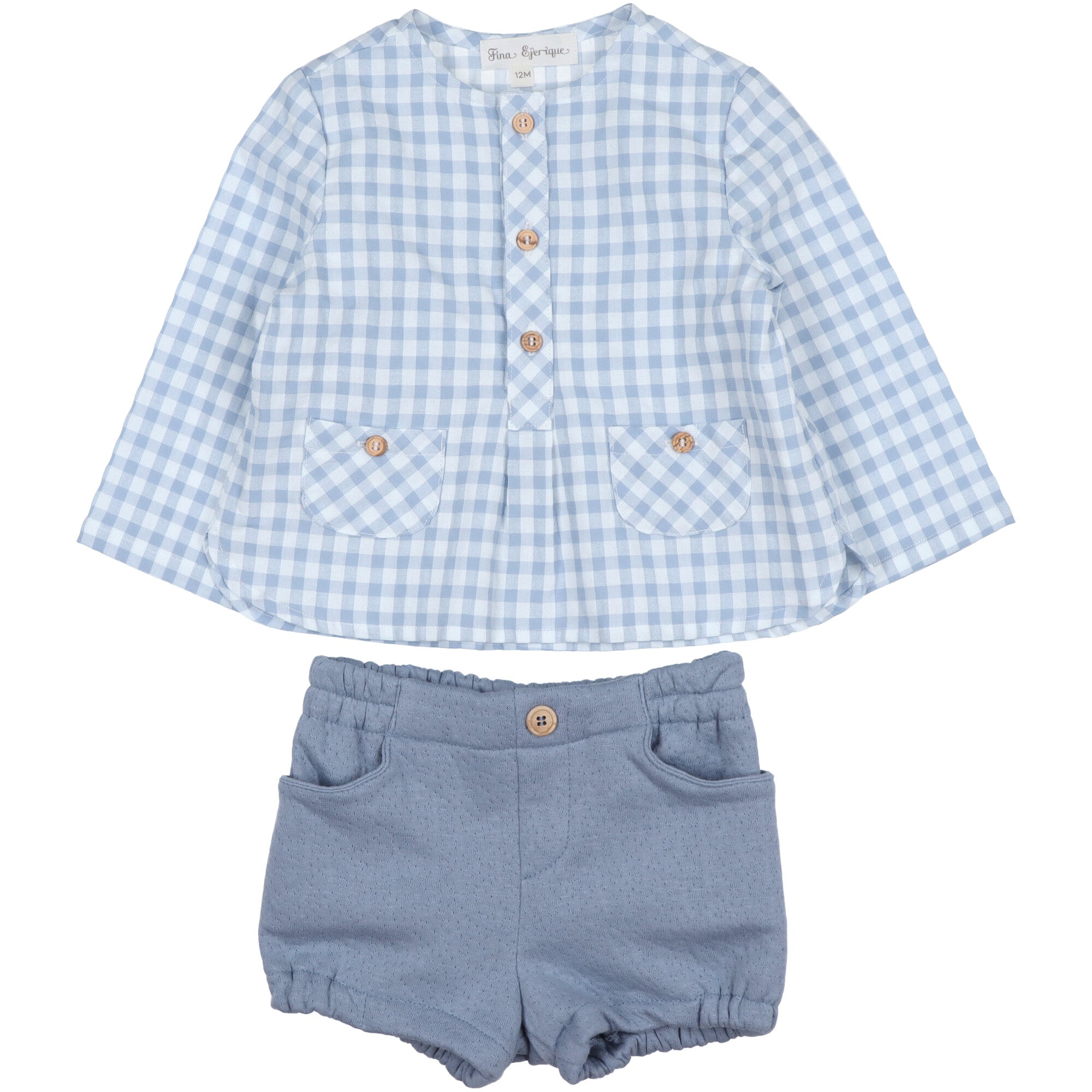 camicia-e-pantalone-corto-colore-azzurro