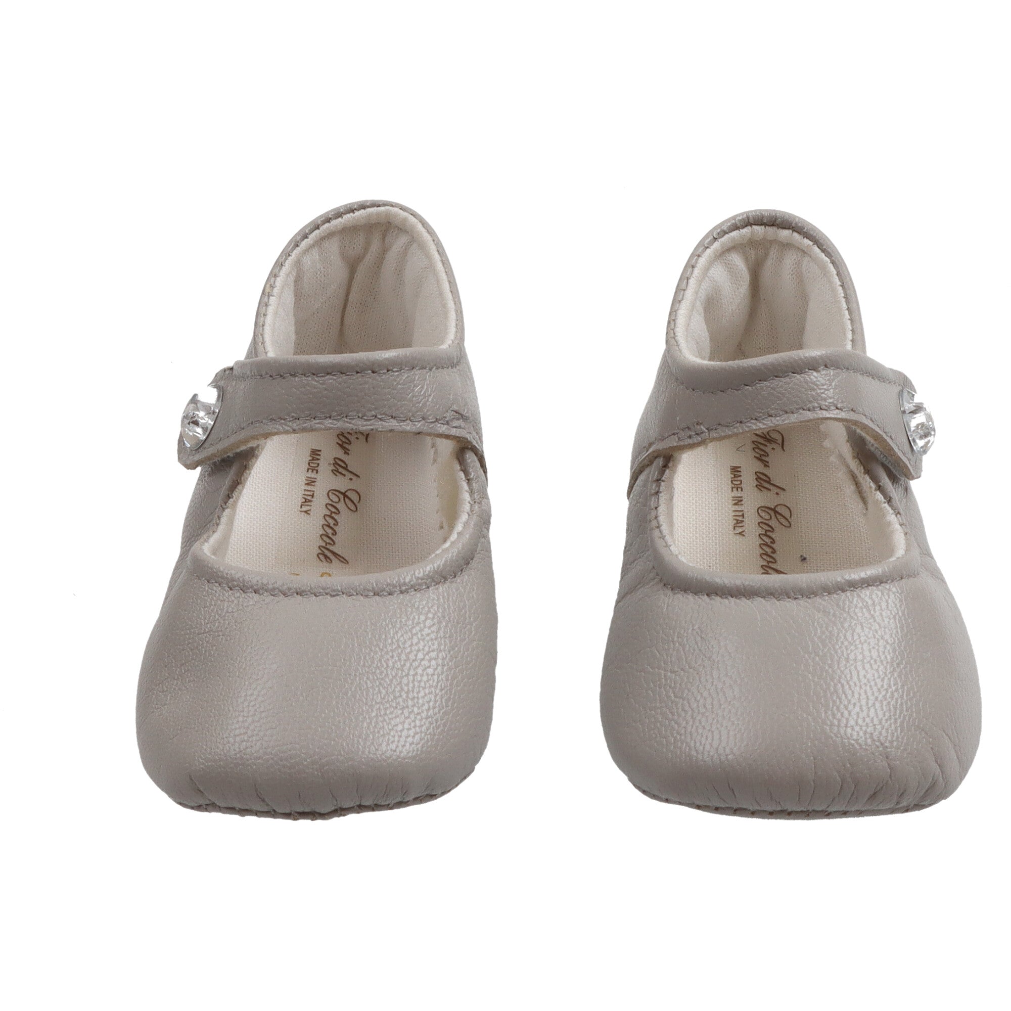 scarpa-in-nappa-colore-grigio-modello-ballerina-chiusura-con-brillantino