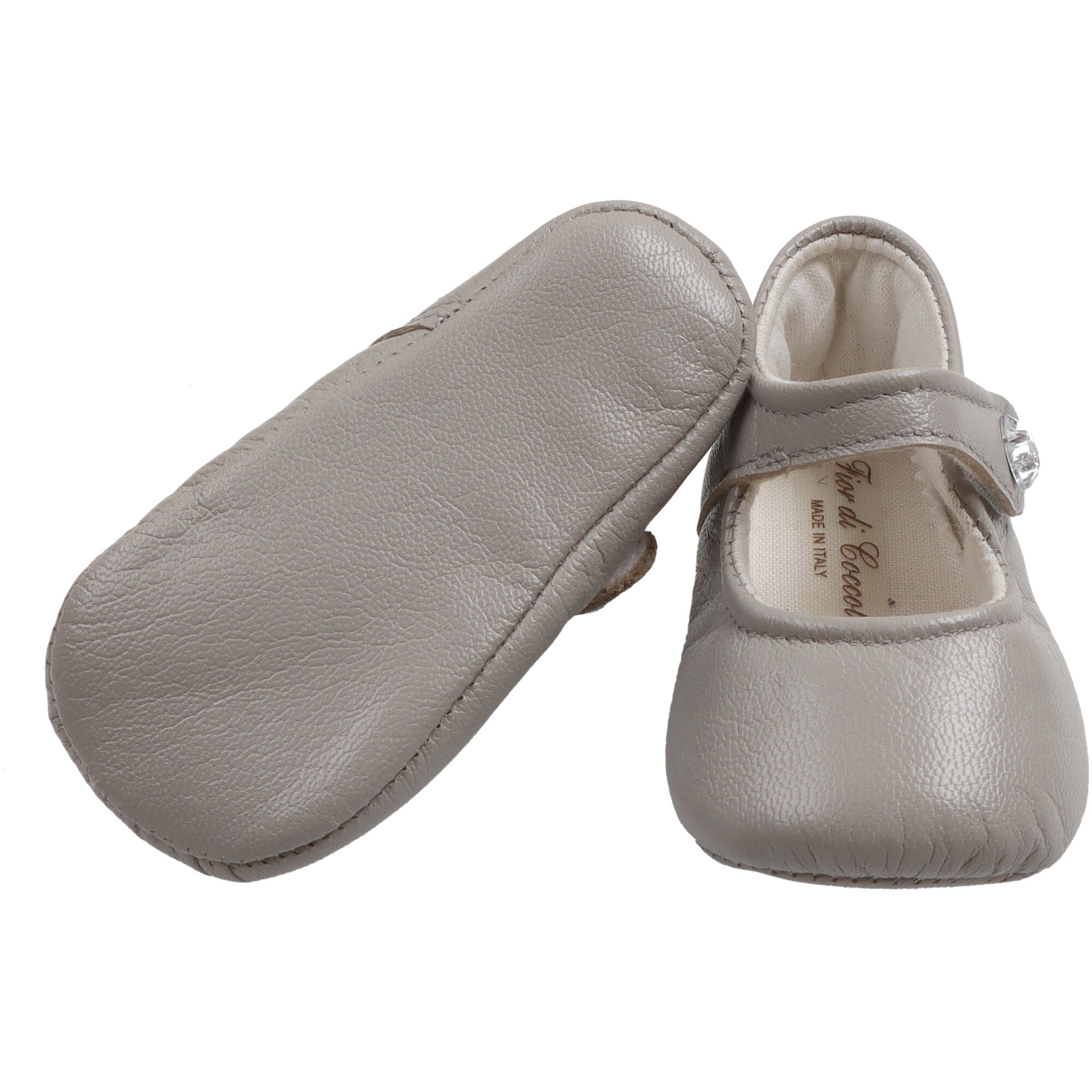 scarpa-in-nappa-colore-grigio-modello-ballerina-chiusura-con-brillantino