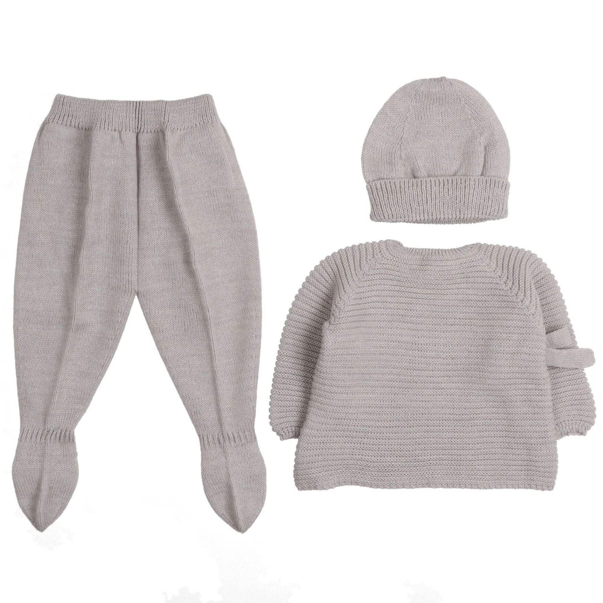 maglia-e-ghettina-in-lana-colore-grigio-con-cappello