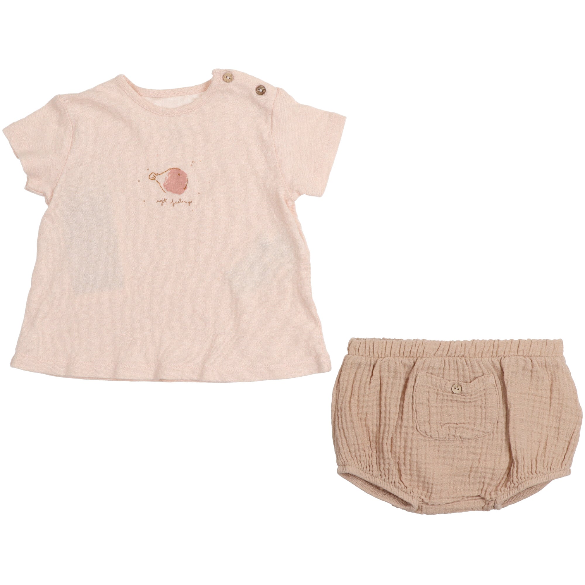 Completo neonato Play Up con t-shirt rosa chiaro a maniche corte e culotte in mussola beige con tasca sul davanti
