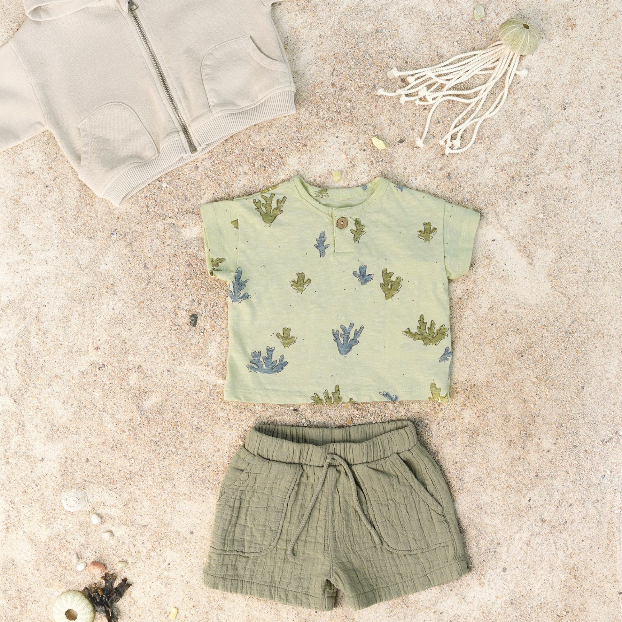 outfit-bambino-maglia-e-short-playup